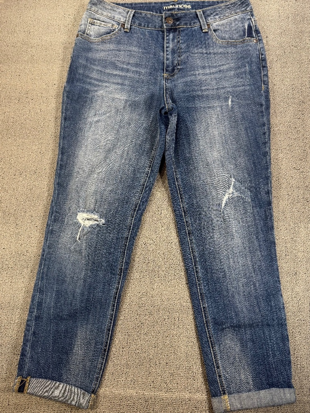 Maurices Women’s 5/6 Medium Wash Distressed Cuffed Boyfriend Jeans